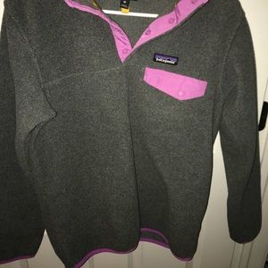 Grey & Purple Patagonia Fleece Pullover
